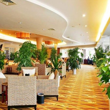Crown International Hotel Chengdú Interior foto